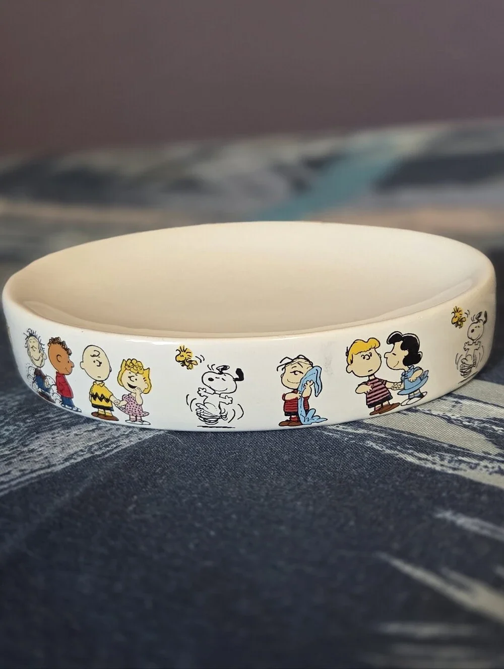 Charlie Brown Peanuts Characters Ceramic Soap Dish